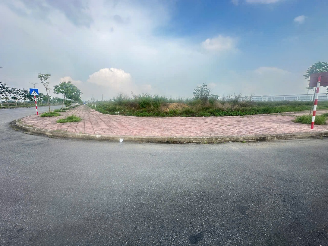 Lô góc diện tích 65400 m2 ở khu công nghiệp Bá Thiện